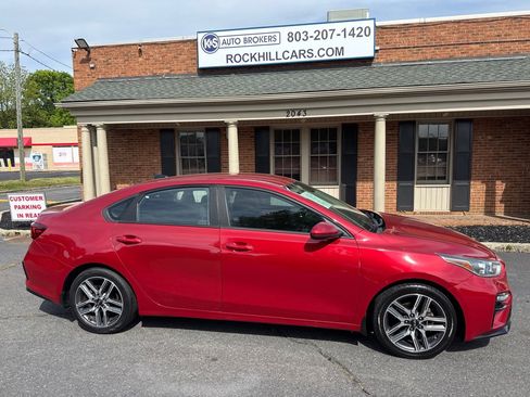 Used 2019 Kia Forte S image 3