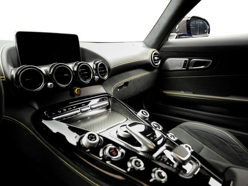 Used 2019 Mercedes-Benz AMG GT R image 45