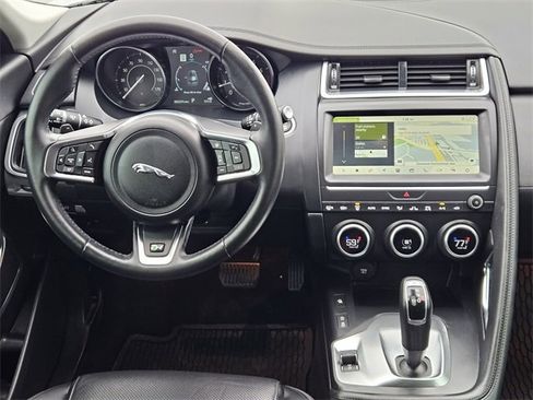 Used 2020 Jaguar E-PACE image 26