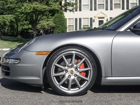 Used 2006 Porsche 911 Carrera S RWD image 4