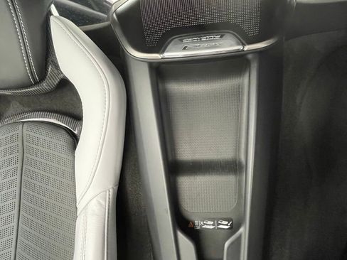 Used 2025 Chevrolet Corvette E-Ray AWD/4WD image 22