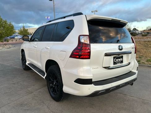 Used 2022 Lexus GX 460 w/ Black Line Special Edition image 5