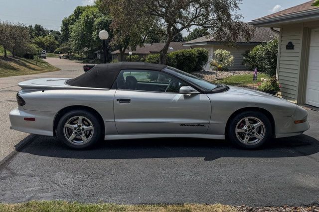 Used 1997 Pontiac Firebird Trans Am RWD image 19