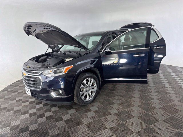 Used 2020 Chevrolet Traverse Premier w/ LPO, Roadside Safety Package AWD/4WD image 12