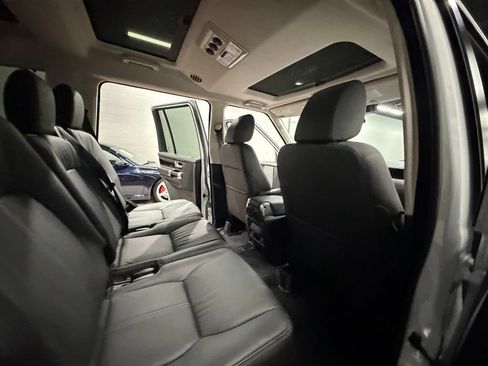 Used 2016 Land Rover LR4 HSE LUX AWD/4WD image 28