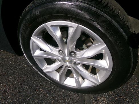 Used 2020 Chevrolet Malibu LT image 9