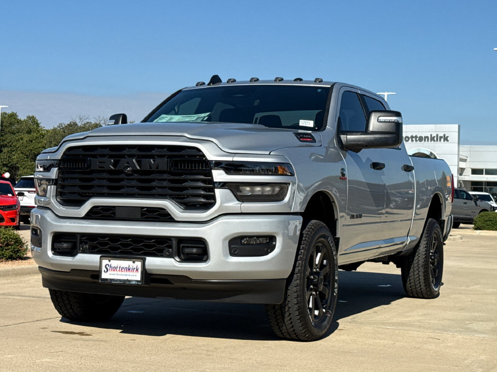 New 2027 RAM 2500 Big Horn AWD/4WD image 3