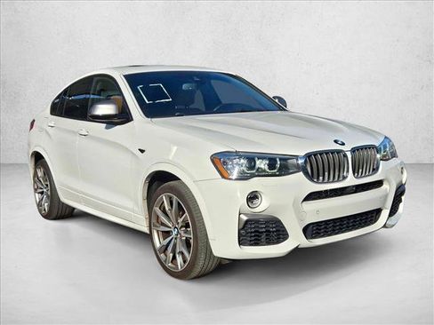 Used 2017 BMW X4 M40i image 3