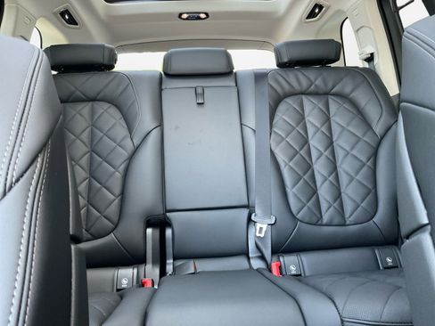 New 2026 BMW X7 xDrive40i AWD/4WD image 12
