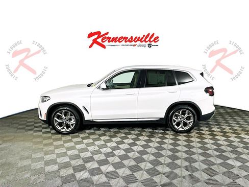 Used 2022 BMW X3 xDrive30i image 4