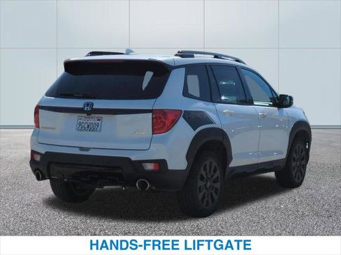 Used 2023 Honda Passport Elite image 7