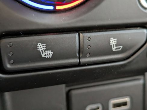 Used 2022 Chevrolet Tahoe Z71 w/ Luxury Package image 25