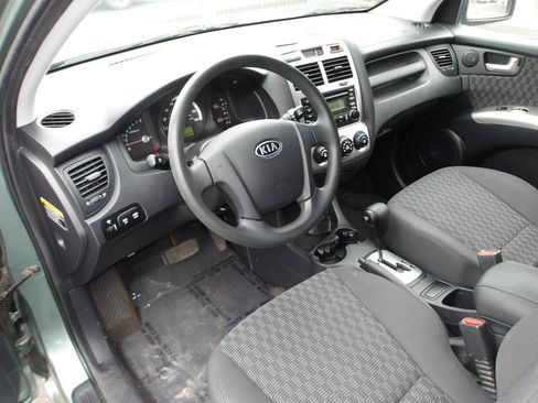 Used 2007 Kia Sportage LX AWD/4WD image 9