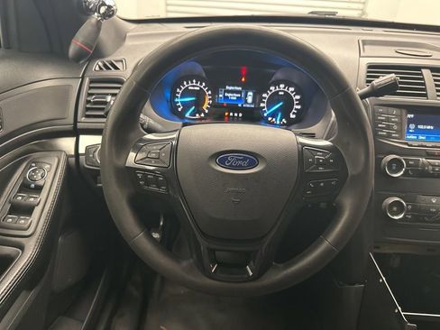 Used 2019 Ford Explorer 4WD Police Interceptor image 16