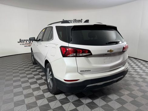 Used 2022 Chevrolet Equinox LT image 11