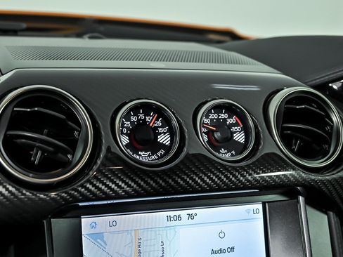 Used 2021 Ford Mustang Shelby GT500 w/ Technology Package RWD image 22
