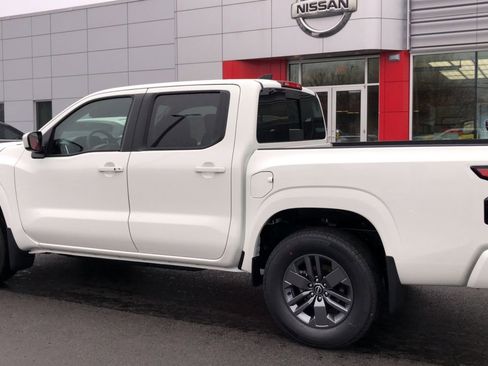 New 2026 Nissan Frontier SV w/ SV Convenience Package image 5