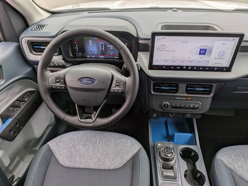 New 2025 Ford Maverick XLT w/ XLT Luxury Package image 15