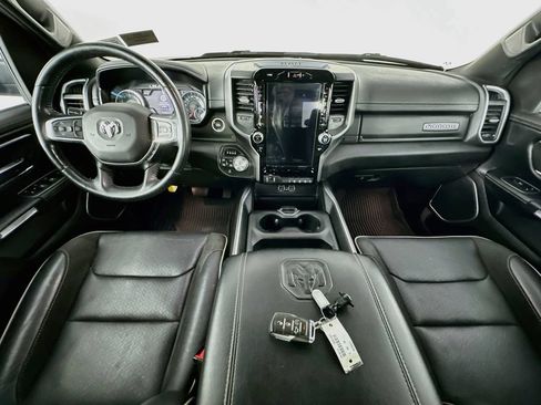 Used 2023 RAM 1500 Laramie AWD/4WD image 10