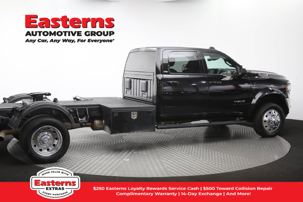 Used 2022 RAM 5500 SLT w/ Quick Order Package 2YG SLT AWD/4WD image 42