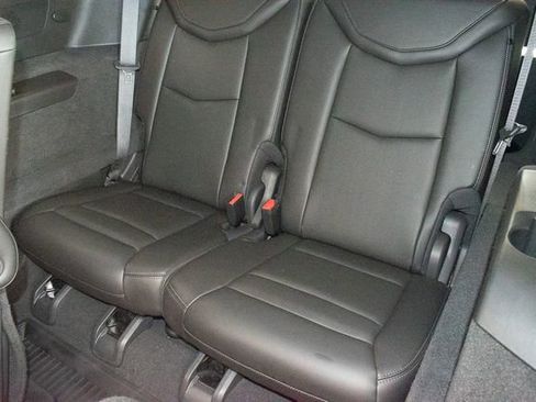 Used 2023 Cadillac XT6 Sport w/ LPO, Floor Liner Package AWD/4WD image 20