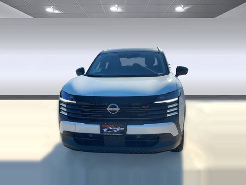 New 2026 Nissan Kicks SR image 6