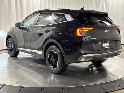 New 2026 Kia Sportage EX w/ EX Panorama Roof Package AWD/4WD image 7