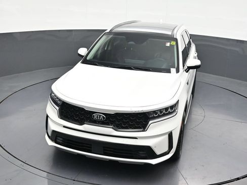 Used 2021 Kia Sorento EX FWD image 26
