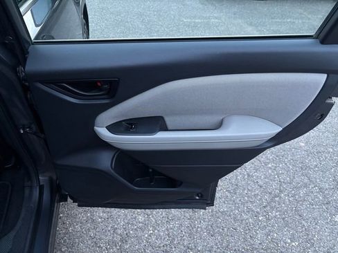 Certified 2025 Subaru Forester image 18