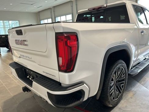 Used 2020 GMC Sierra 1500 Denali w/ Technology Package AWD/4WD image 6