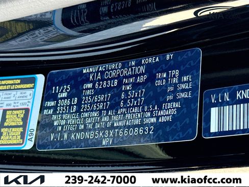 New 2026 Kia Carnival FWD image 40