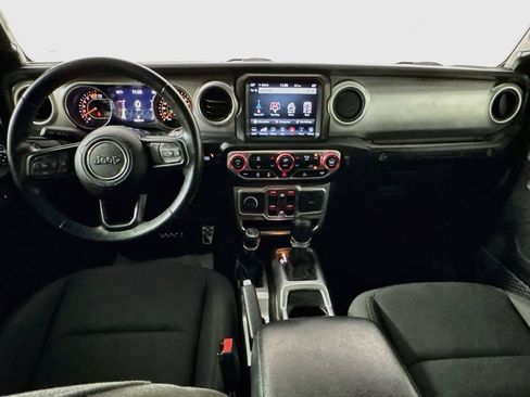 Used 2021 Jeep Wrangler Unlimited Sport AWD/4WD image 25
