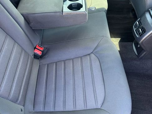 Used 2020 Ford Fusion SE FWD image 38