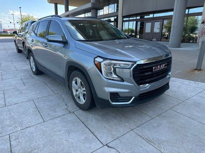 Used 2024 GMC Terrain SLE w/ Driver Convenience Package