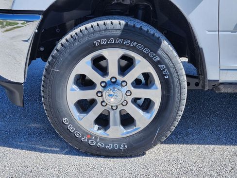 New 2026 RAM 2500 Laramie AWD/4WD image 7