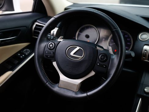 Used 2015 Lexus IS 250 w/ Navigation System Package image 33