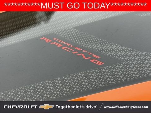 Used 2024 Chevrolet Corvette Stingray Coupe RWD image 32