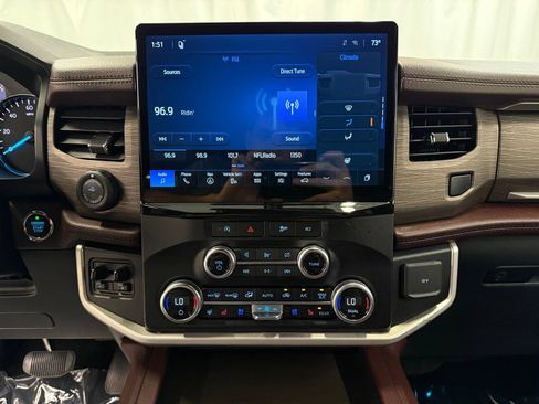 Used 2023 Ford Expedition Max Limited AWD/4WD image 14