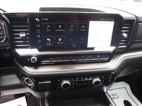 Used 2023 GMC Sierra 1500 SLT image 22