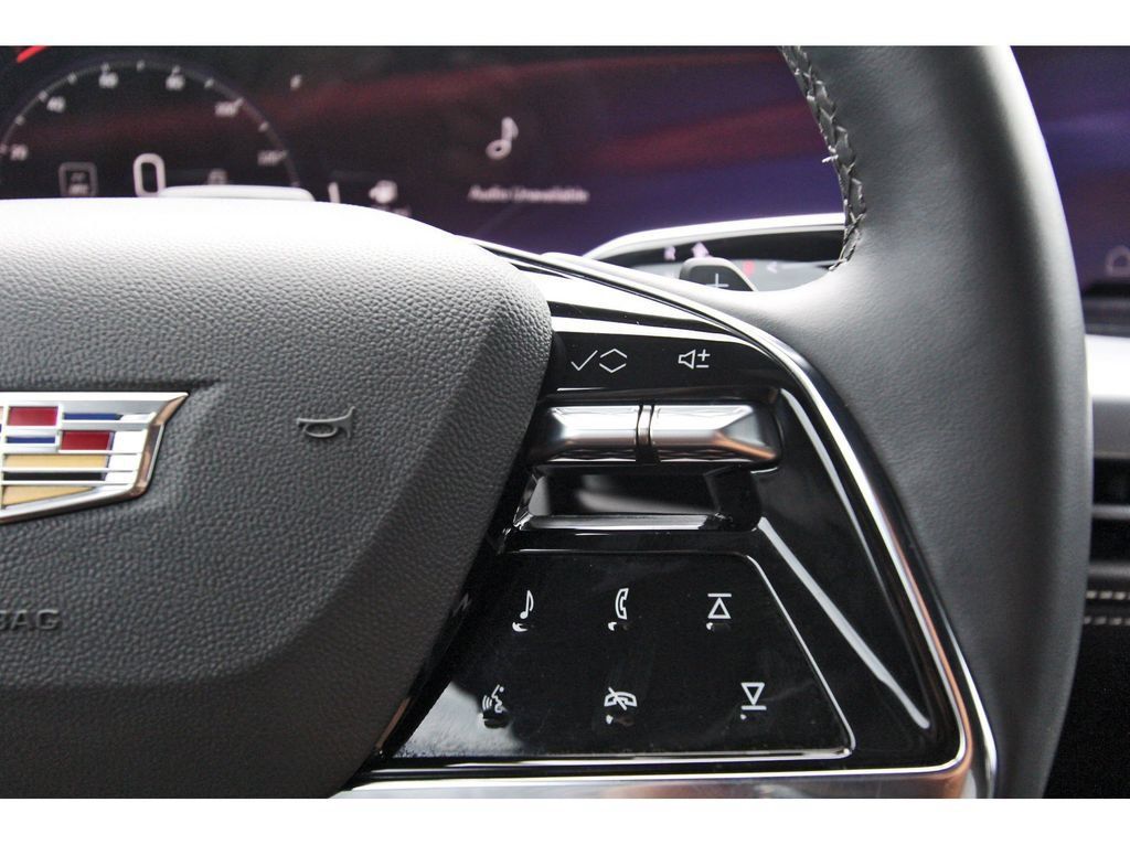 Used 2025 Cadillac Escalade Sport w/ LPO, Floor Liner Package RWD image 17