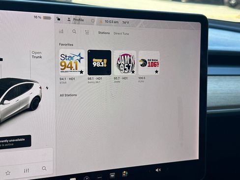 Used 2021 Tesla Model Y Performance AWD/4WD image 19