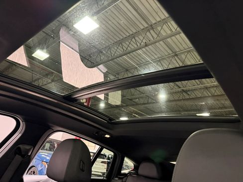 Used 2019 BMW X4 xDrive30i AWD/4WD image 16