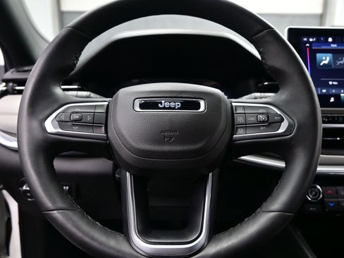 Used 2023 Jeep Compass Limited AWD/4WD image 22