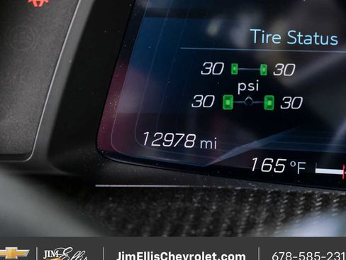 Used 2024 Chevrolet Corvette Stingray Premium Conv w/ Z51 Performance Package RWD image 24