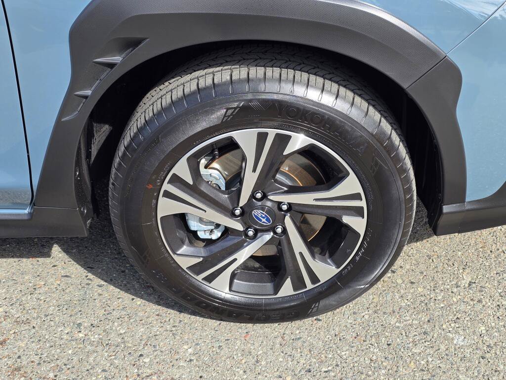 Certified 2025 Subaru Crosstrek 2.5i Premium AWD/4WD image 10