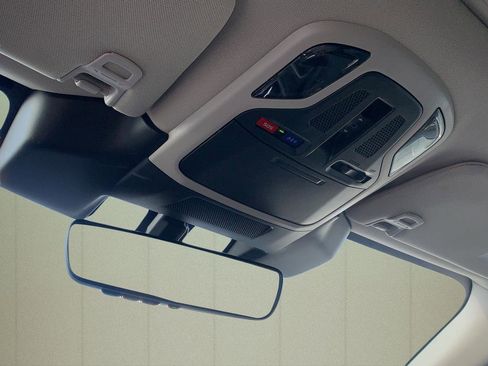 Used 2024 Subaru Outback Limited image 36