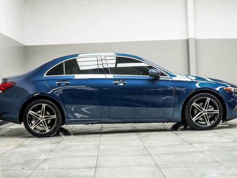 Used 2022 Mercedes-Benz A 220 image 8