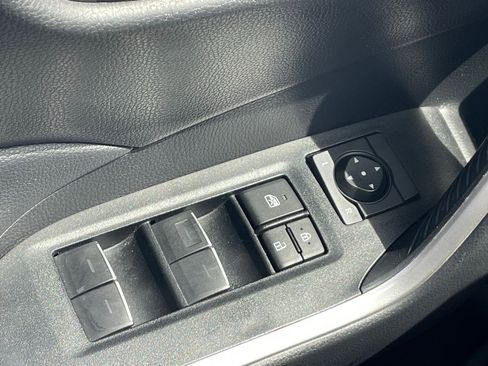 Used 2025 Toyota RAV4 XLE image 11