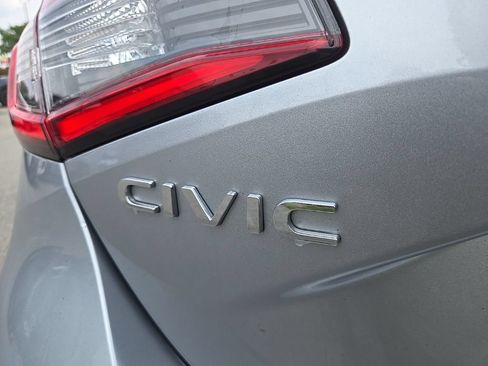 Used 2024 Honda Civic Sport image 5