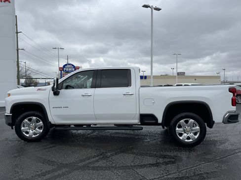 Used 2021 Chevrolet Silverado 2500 LTZ image 15